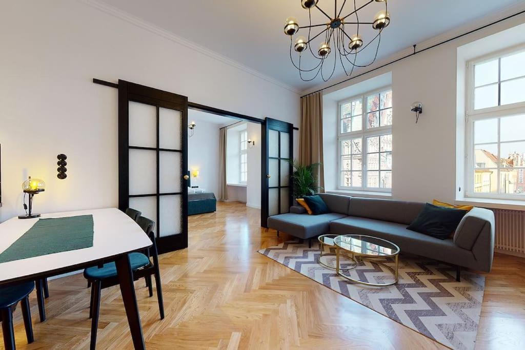 Ferienwohnung Big Modern Apart - Market Square - Nice View - Next To Town Hall Breslau Exterior foto